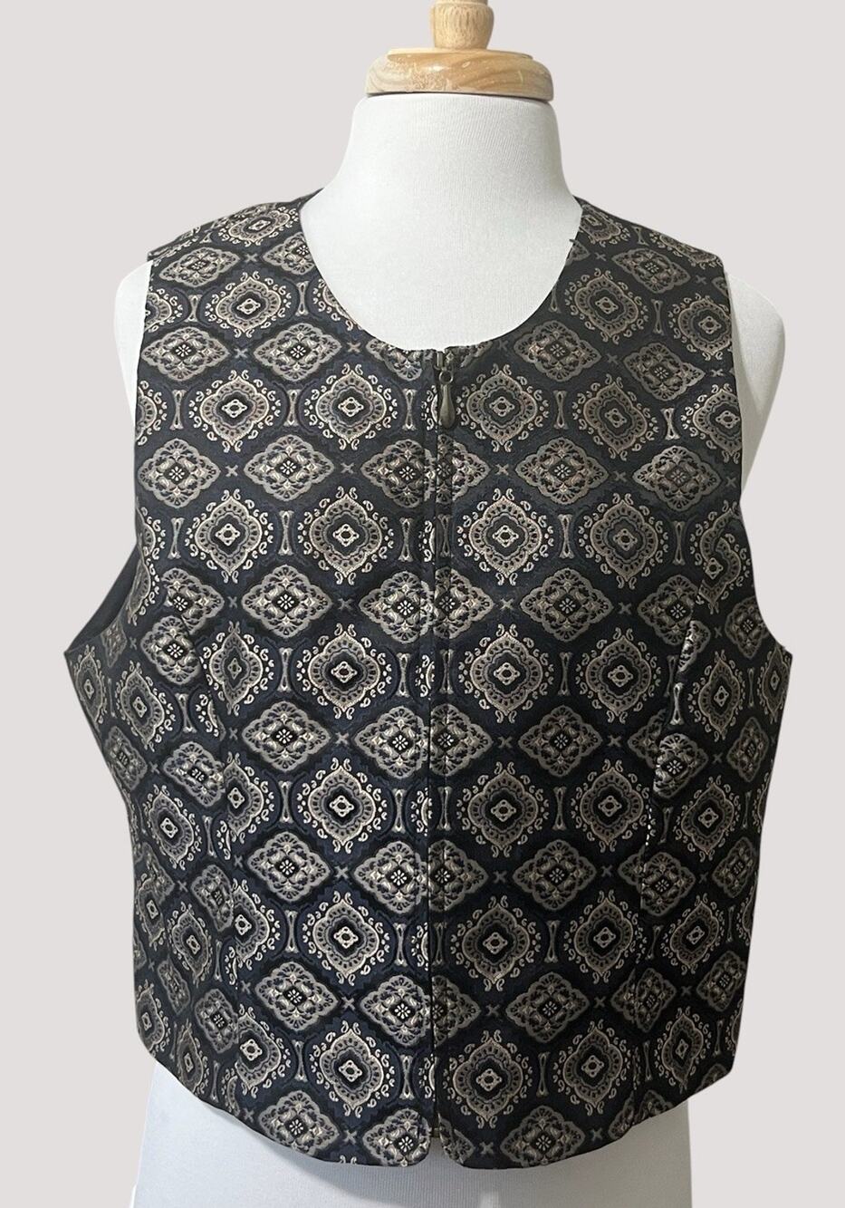 Vintage Norton McNaughton Vest Women's Size 12 P Blue & Gold USA Satin Brocade